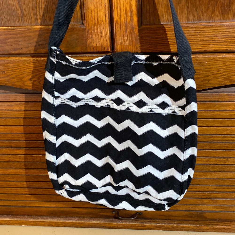 Retro metro by thirty one crossbody